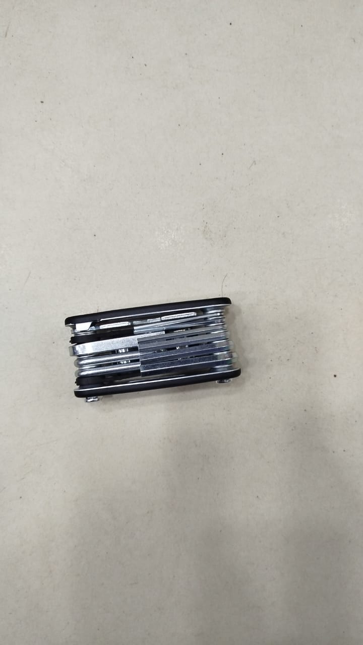 12 in 1 Portable Tools Kit